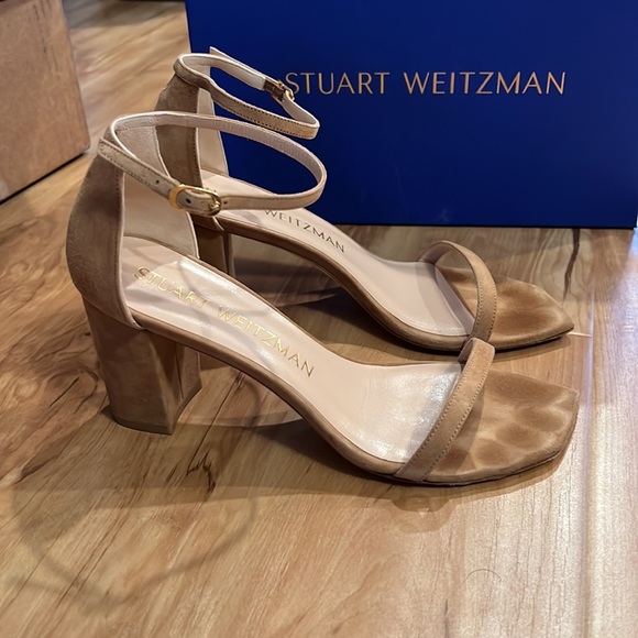 Stuart Weitzman Amelina Block Heel Suede sandals - Picture 9 of 11